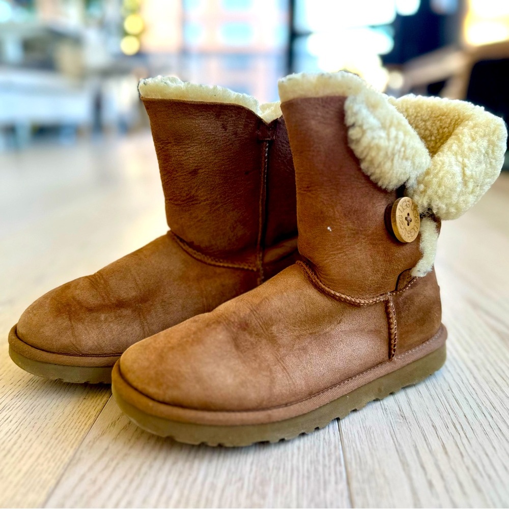 UGG Classic Boots